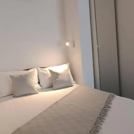 Sweet Apartment *