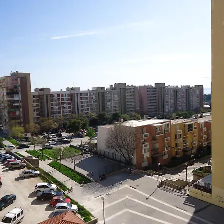 아파트 Sweet 스플리트